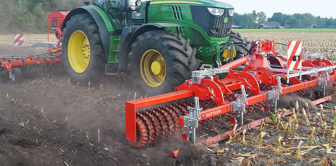 Die GÜTTLER® Säwalzen: Bestes Gerät zur Maiszünsler-Bekämpfung